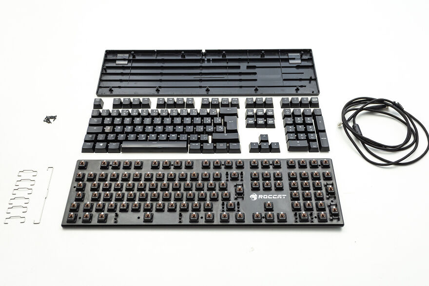 Cleaning The Dirtiest Roccat Suora Fx Keyboard