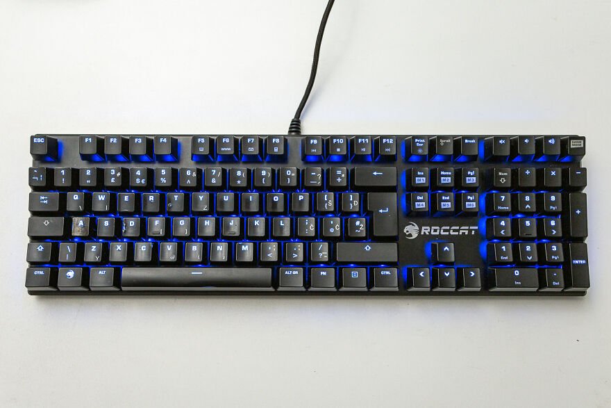 Cleaning The Dirtiest Roccat Suora Fx Keyboard