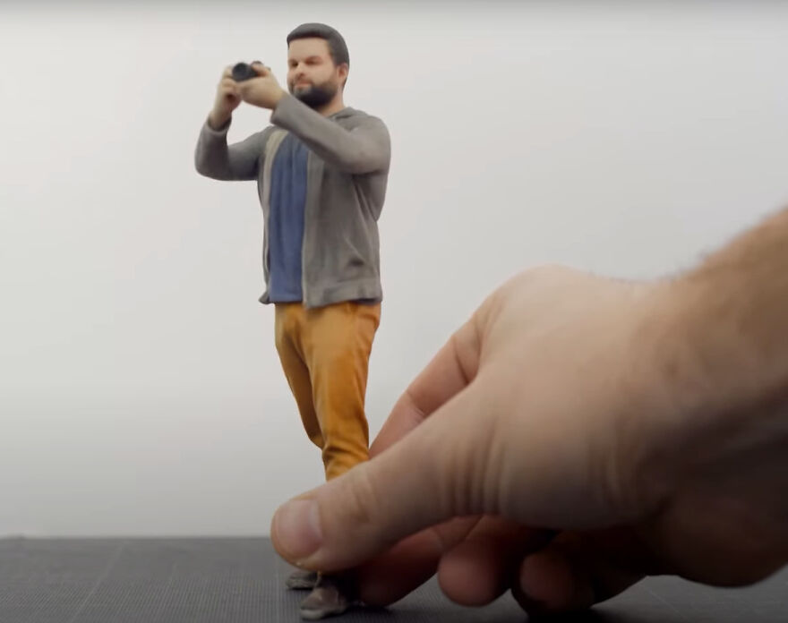 I Turned Myself Into A 3D-Printed Miniature So I Could Capture Miniature Worlds