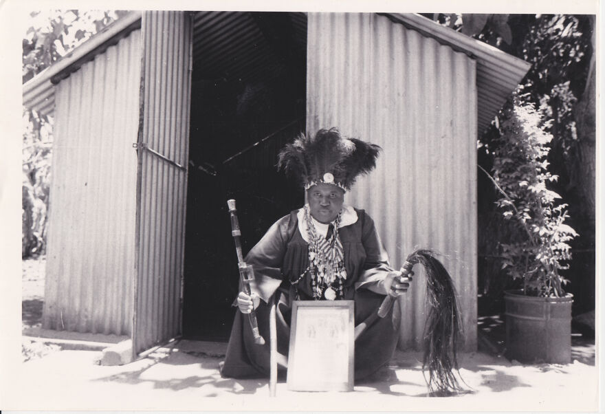 Ap Photo Herbalist And African Healer Cecilia Chingasiye, Zimbabew 1986