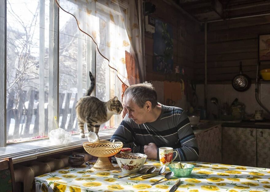 Photographer Alexey Vasiliev shows the daily life of Russias coldest region 603755295bcff  880 - Qual a menor temperatura já registrada na Terra?