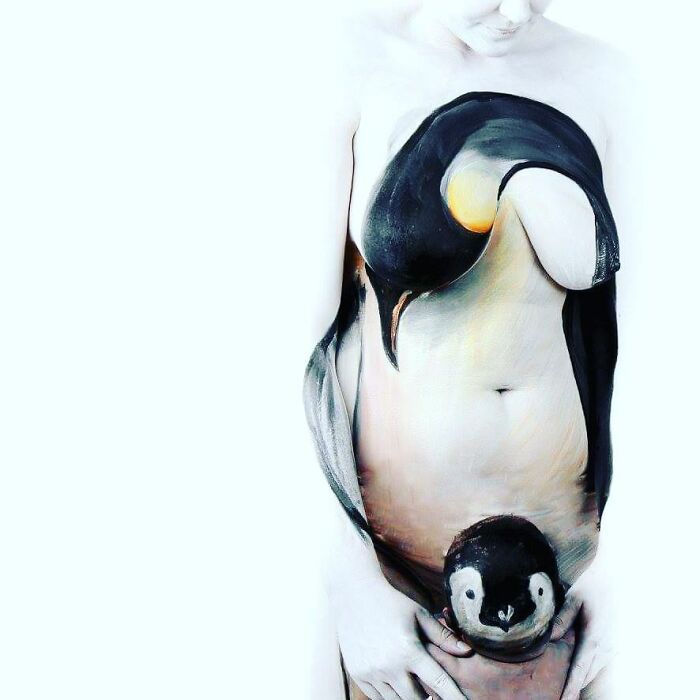 The Animals Painted On This Artist's Contorted Models Will Stir Your Mind