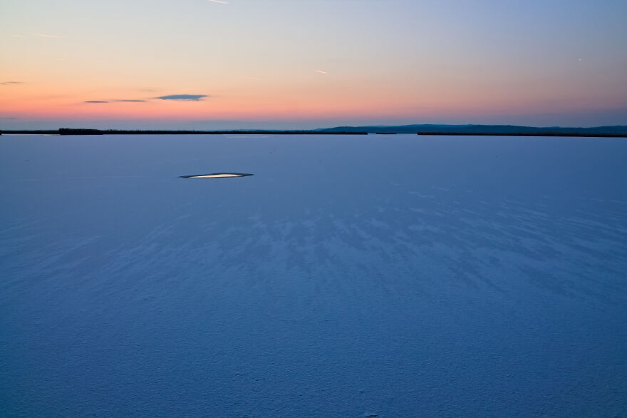 I Photographed The Stunning Winter Sunset Of The Frozen Lake Velence, Hungary