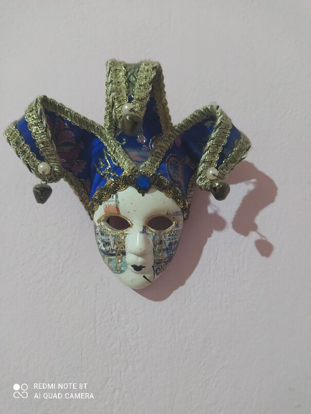 This Mask From Italy 🇮🇹