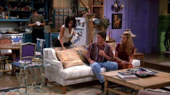 How Could Monica Afford A 2 Bedroom Apartment In NYC??? In Friends. It’s So Unrealistic!