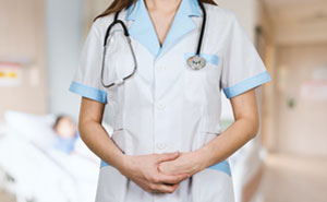 Male Colleagues Tell A Female Heart Surgeon That The "Gender Pay Gap" Is Not Real, She Exposes The Reality