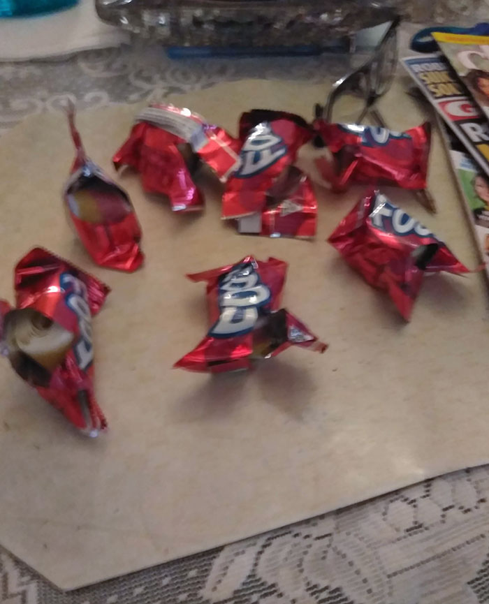 My Sister Opens Them Up To Check The Flavor And Puts It Back If She Doesn't Want It. The Flavor Is Also Printed At The Bottom Of The Wrapper