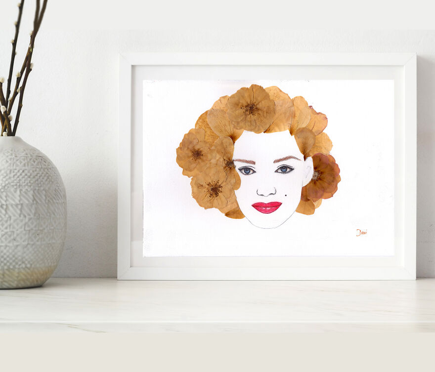 Marilyn Monroe Made From Pressed Roses
