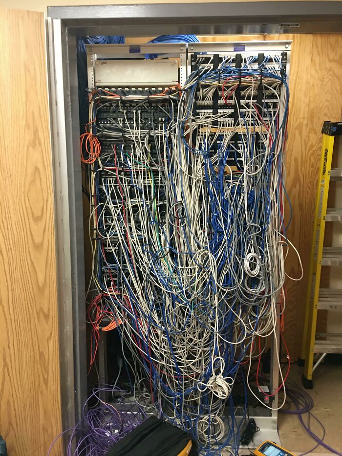 I Don’t Work In Tech. My Hospital Has Some Occasional Network Issues...i’ve Finally Seen Behind The Curtain