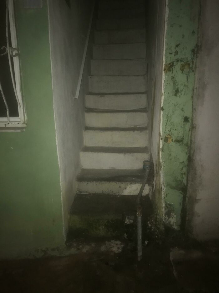 Pipe Blocking Stairway