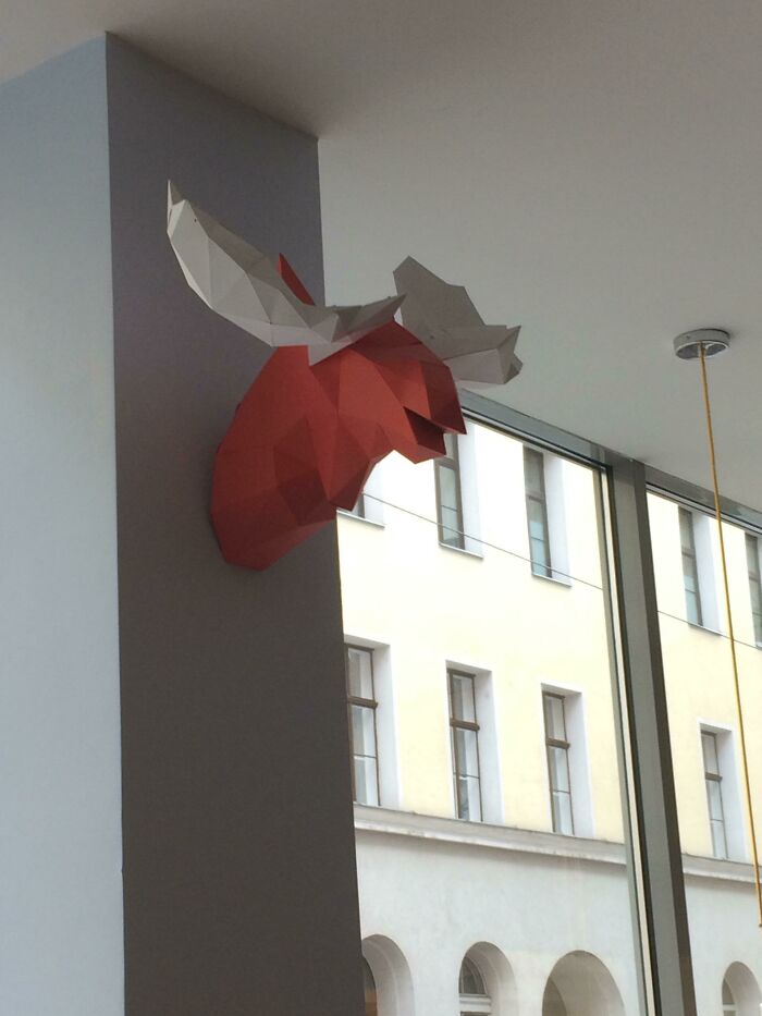 This Paper Low Poly Moose At A Hotel