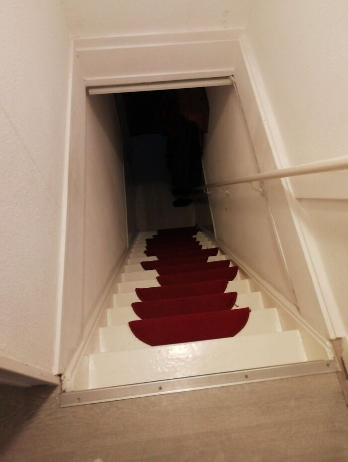 Estas escaleras en la casa de mi amigo