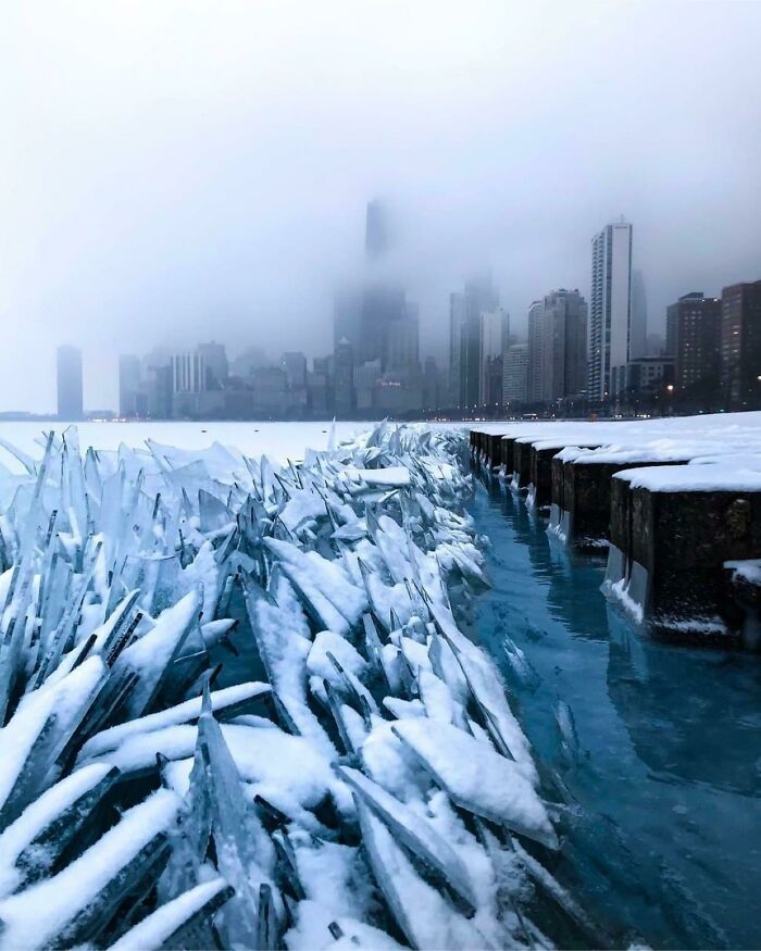 Frozen Water And Waves Of Lake Michigan Makes Something That Looks Like It's Straight Out Of Game Of Thrones Or Saw