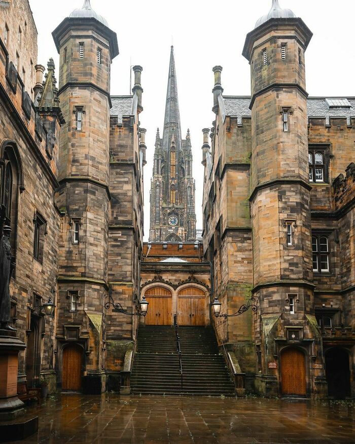 The Neo-Gothic Architecture Of New College, University Of Edinburgh, Edinburgh, Scotland