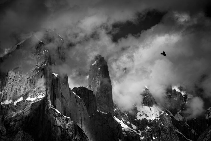 I Hiked 120 Miles Through The Karakoram Range To Photograph The World's Most Dangerous Peaks (13 Pics)