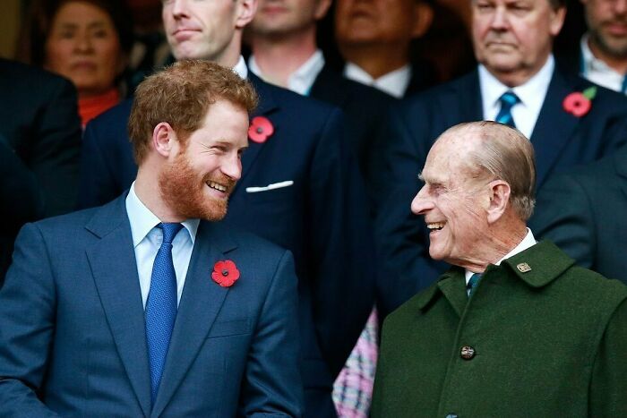 Harry And Meghan Did Call The Queen To Ask About Phillip After He Went To Hospital