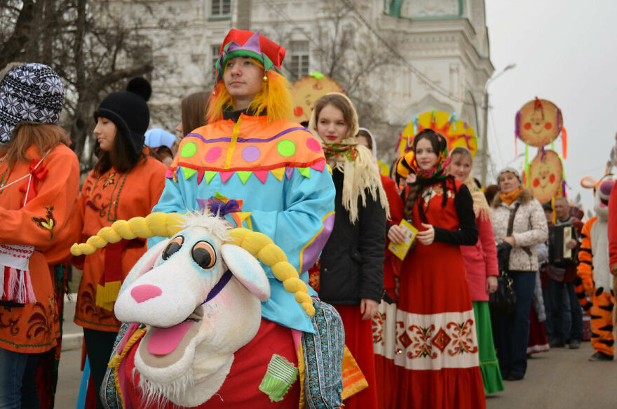 Celebrate Maslenitsa In Russia - Forget About Your Diet!