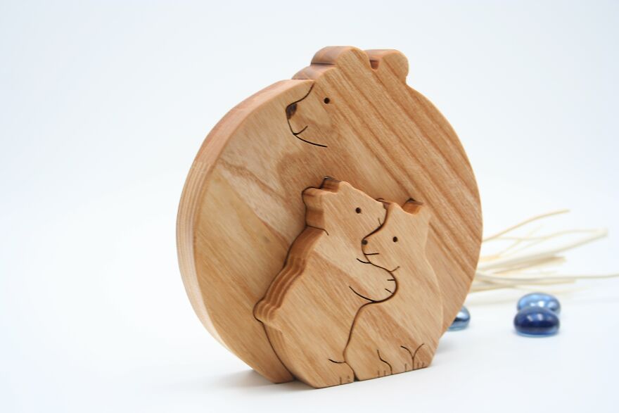 Mother Bear With Babies (Ash Wood)
