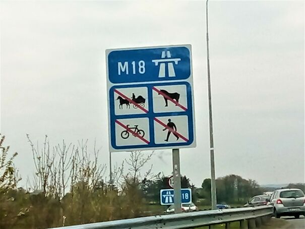M18_sign2C_no_horses.jpg