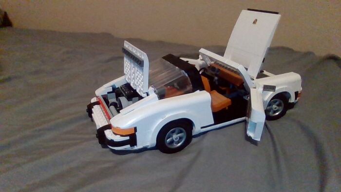 My LEGO Porche 911 "Targa Turbo"