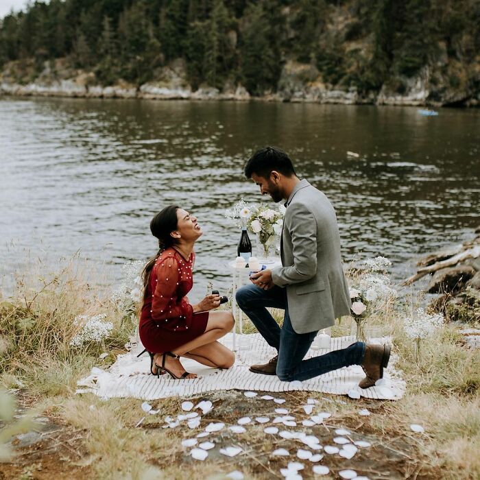 Esta pareja se propuso matrimonio mutuamente de forma accidental durante una sesión de fotos