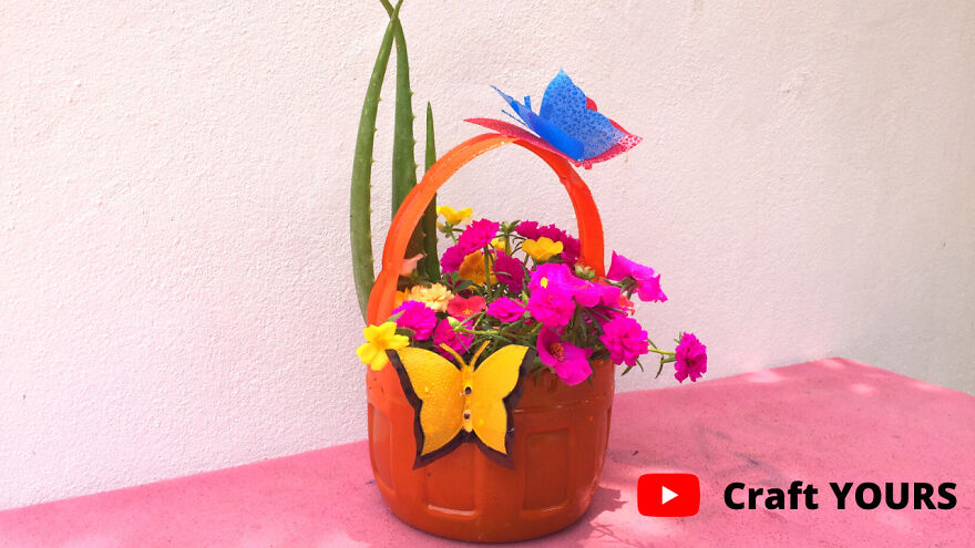 What An Unique; Creative Way To Recycle Plastic Bottle Into Flower Pot | Craft Yours