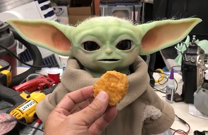Til In The Months Before His Sudden Death, Former Mythbuster Grant Imahara Built A Fully Animatronic Baby Yoda. Having Spent 3 Months Of His Personal Time Designing, Programming, And 3D Printing The Project, He Intended To Bring It To Hospitals To Cheer Up Sick Children.