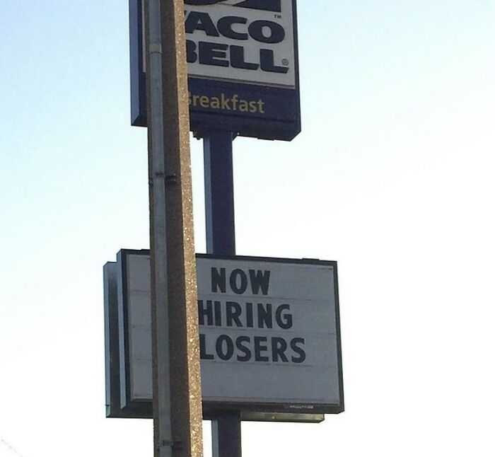 Fast-Food-Restaurant-Signs