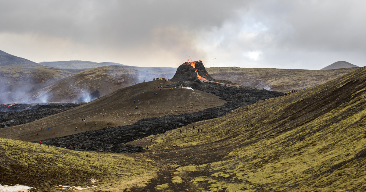 I Hiked To Discover The Youngest Volcano In Iceland | Bored Panda