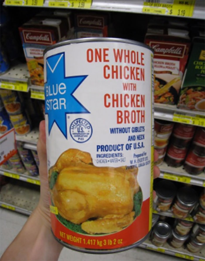 Un pollo entero en una lata