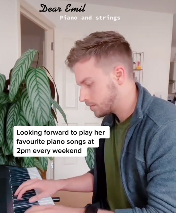 Man Goes Viral With 1.7M Views After Filming Himself Playing Piano Duets With A Mystery Neighbor On The Other Side Of The Wall