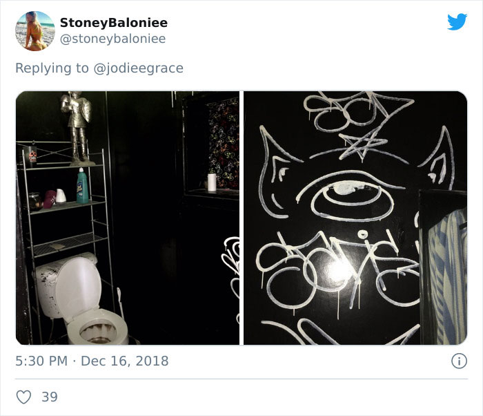 Weirdest-Thing-Boyfriend-Bathroom-Toilet-Twitter