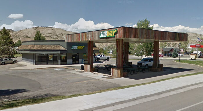 Former Gas Station, Turned Into A Subway With Outdoor Seating - Gypsum, Co