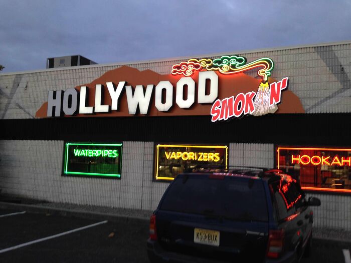 An Old Hollywood Video Is Now Hollywood Smokin'