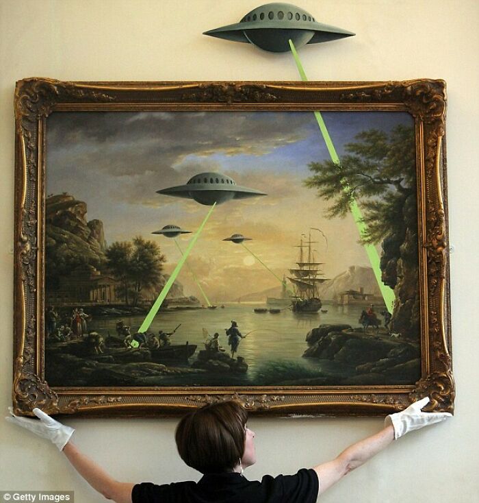 Flying Saucer Aliens By Banksy