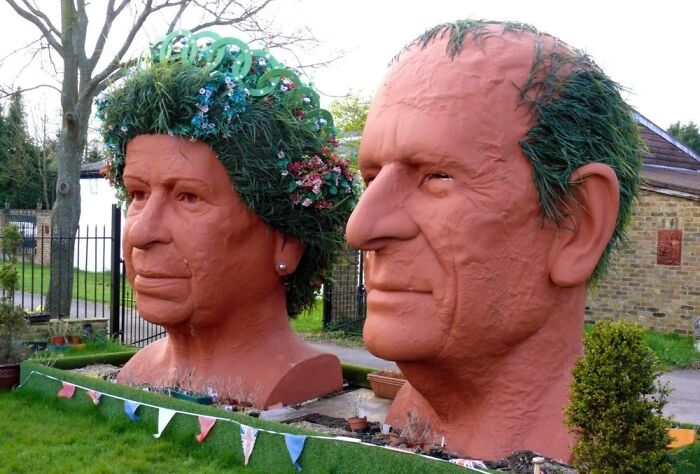 This Sculpture Of Elizabeth And Philip (Credit To Suzanne Ellis And Ben Bennet)