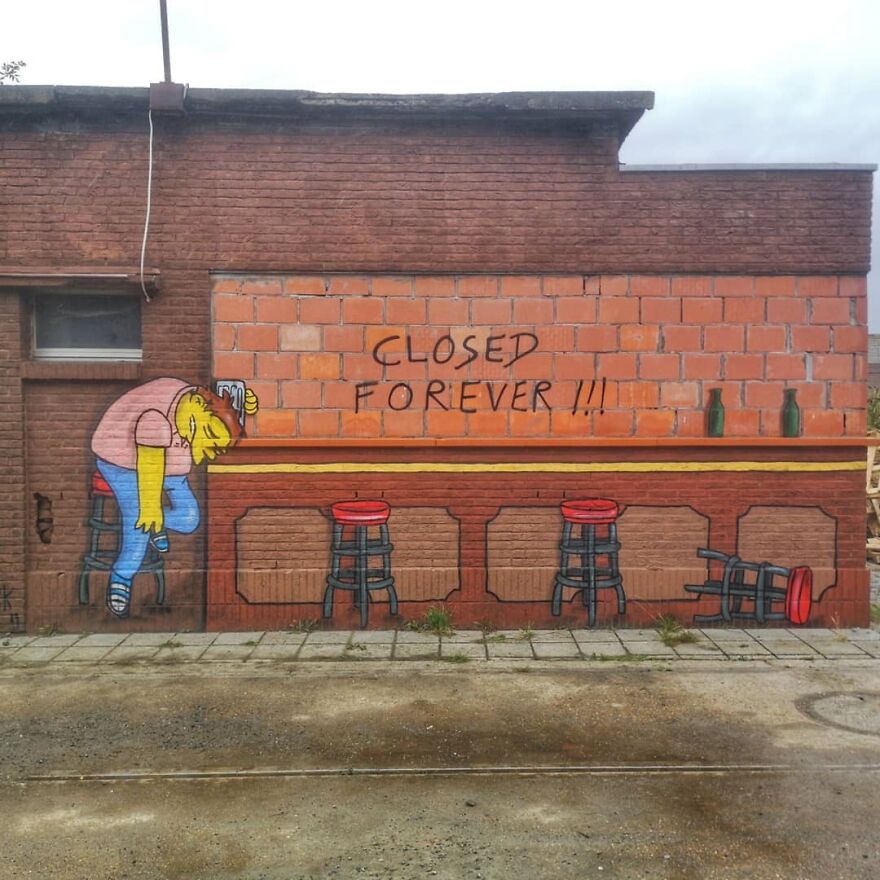 "Closed Forever"
for #sorrynotsorrygent Estival In Gent
#oakoak #streetart #urbanart #barney #thesimpsons #simpson #closed #moe #bar #tavern #moestavern #urbanart #fun #gent #gand #ghent #belgique #belgium #belgiumstreetart #end #forever #beer #biere #sad