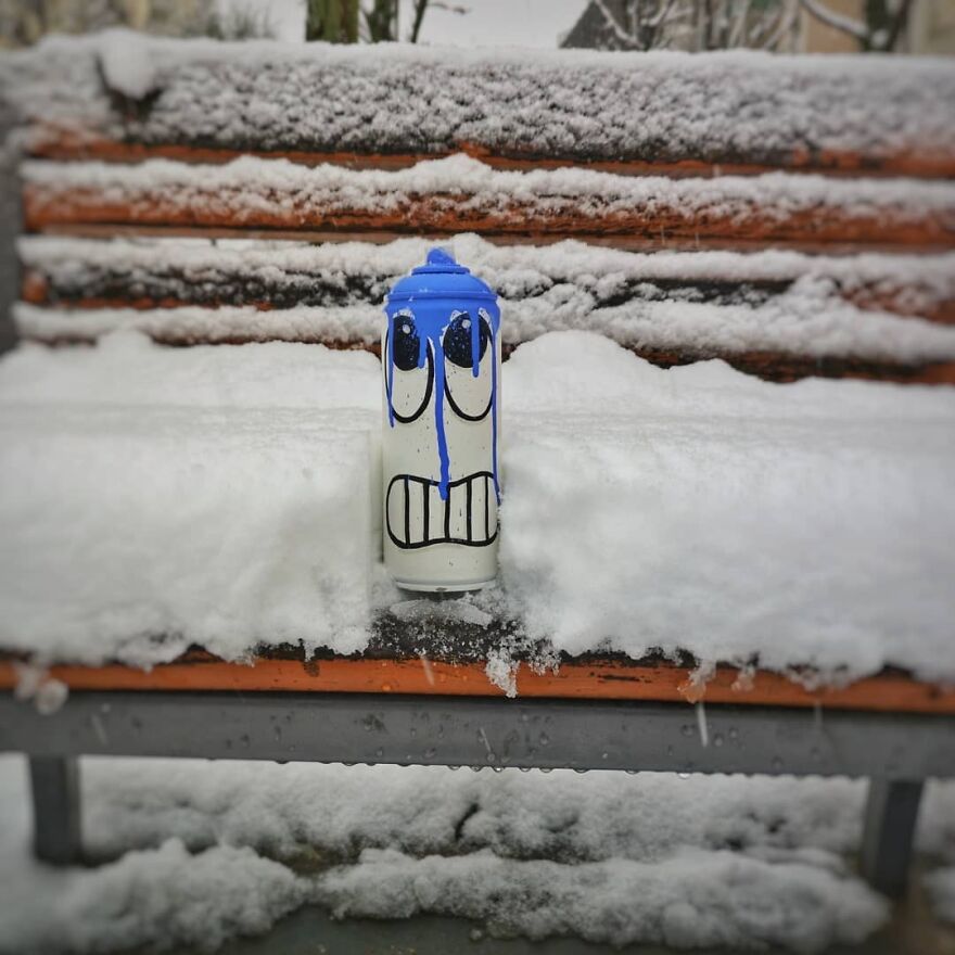 Come And Get Oaky Before He Freezes.... #oakoak #streetart #snow #oaky
#urban