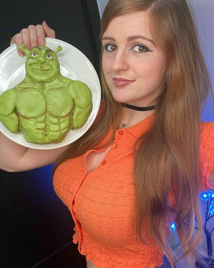 I Love My Followers’ Requests. Here’s A Buff Shrek I Made Last Night 🥴
#shrek #shrekmemes #ogre #cake #cakedecorating #bakingthursdays