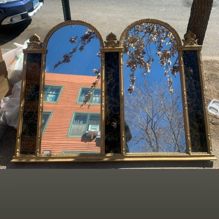 Gorgeous Mirror! Corner Of Putnam Ave And Franklin Ave In Bedstuy