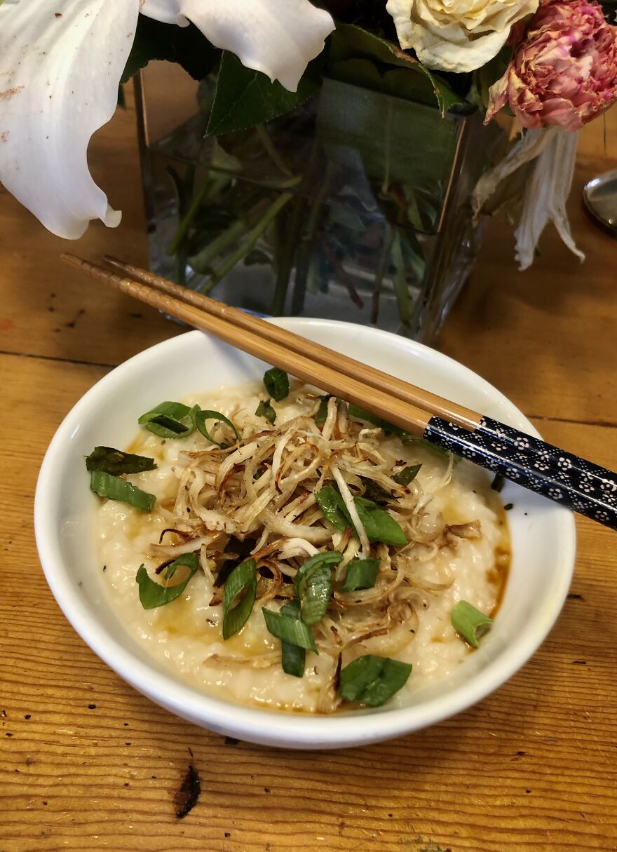 Soy Congee With Scallions And 'Chicken Floss'