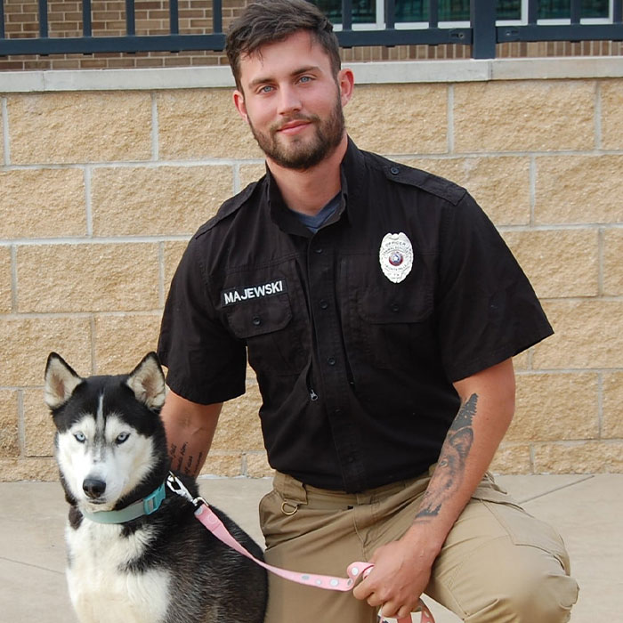 Attractive Shelter Worker Gets More Attention Than The Dog That’s Up For Adoption