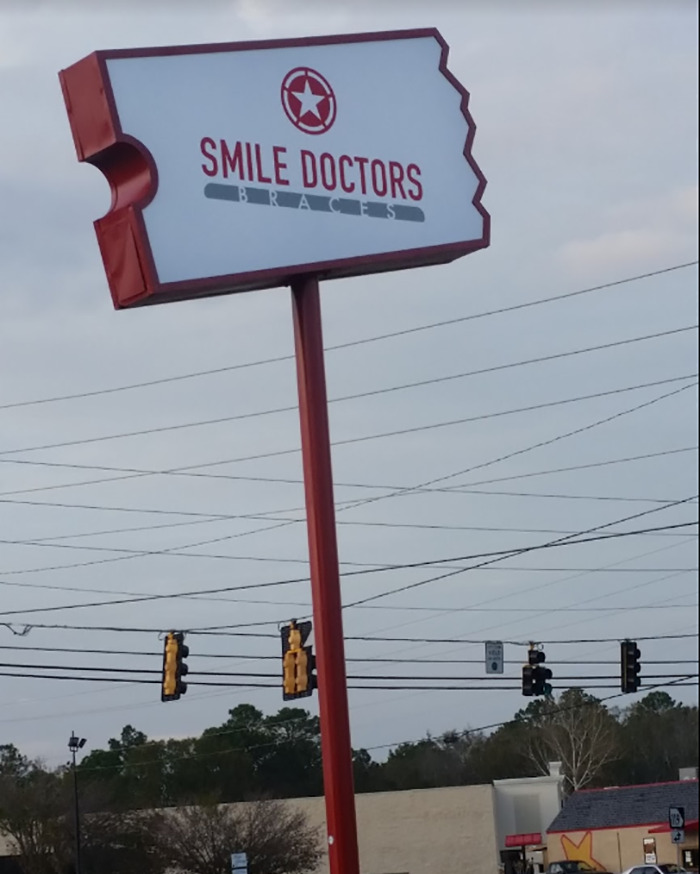 El consultorio de un ortodoncista solía ser un Blockbuster - Hinesville, Georgia