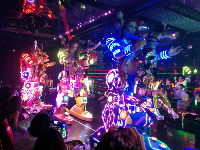 There’s A Robot Restaurant In Tokyo