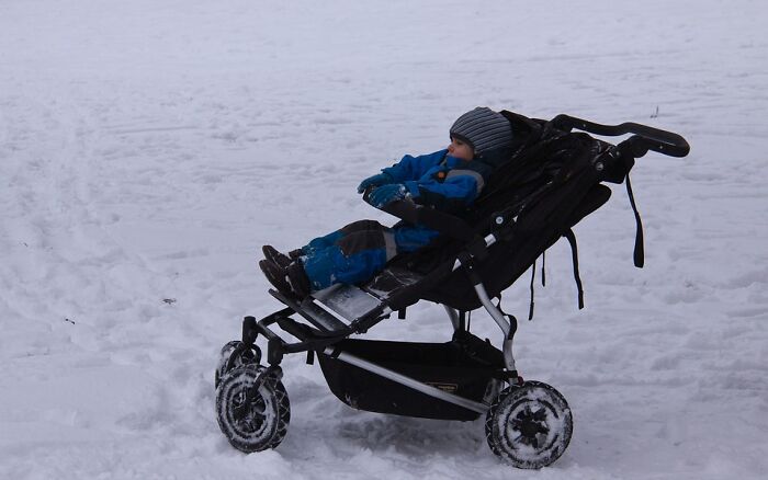 En algunos países escandinavos, los padres dejan a sus hijos afuera al momento de tomar una siesta
