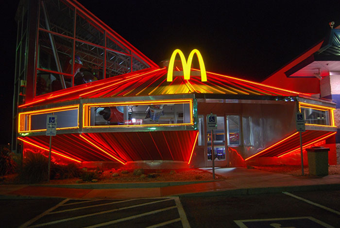 This McDonald's In Roswell, Nm That Looks Like An UFO