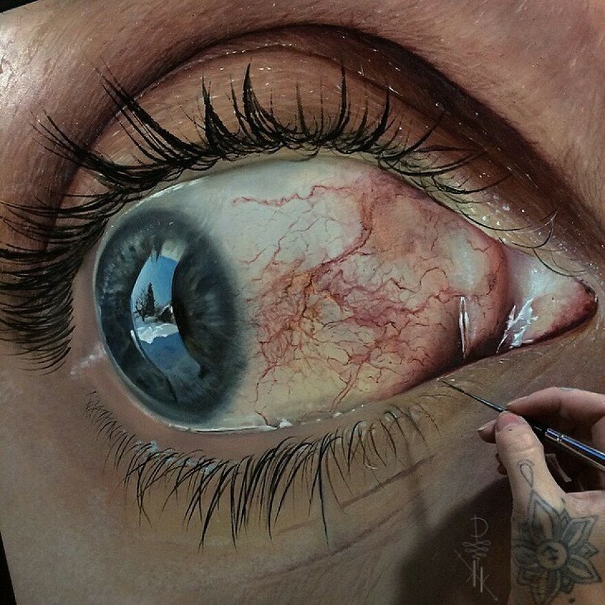 #wip
so I Woke Up W/ My Eye All Gnarly The Other Morning. Told My Hubs To Snap A Photo W/ The Nikon. We Thought It Looked Really Neat And Would Be Fun To Paint.... So We Are 😁 Sill Have A Ton To Go. But @oda.paints And I Are Having A Blast Working On Our First Hyperrealistic Collaboration.