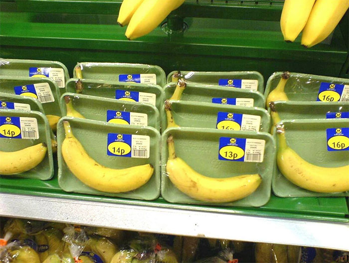 Si los plátanos tuvieran un envase robusto, natural y biodegradable. Una especie de piel pelable, tal vez