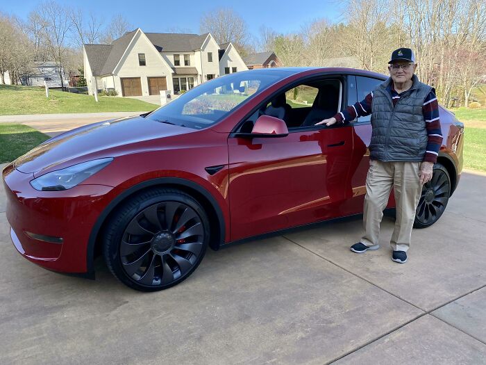 My Grandpa Just Turned 91. This Is His Birthday Present To Himself