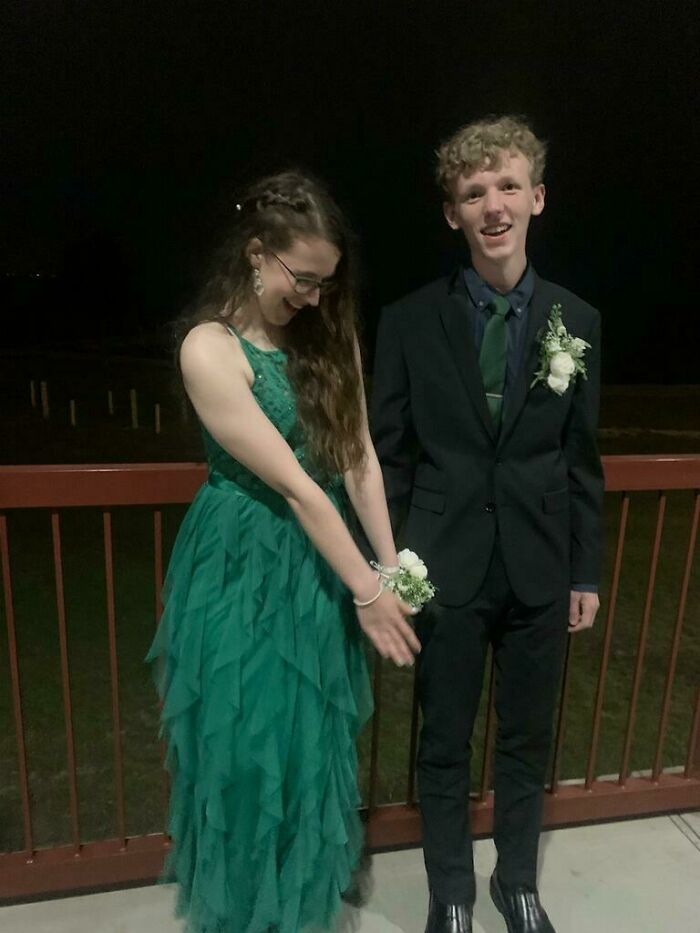 My Favorite Picture Of Me And My Girlfriend At Prom